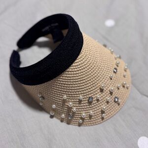 2/$40 🌞 NEW Marcus Adler Pearl & Rhinestone Embellished Straw Sun Beach Visor